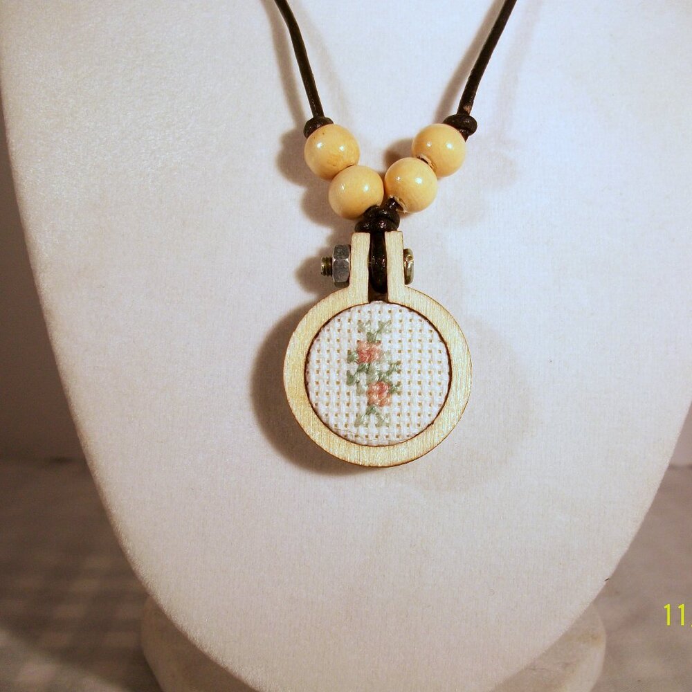Cross Stitch Pink Petite Flowers Mini Embroidery Hoop Pendant Necklace 16"